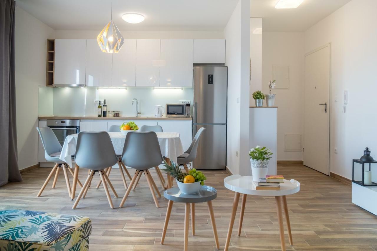 Luxury View Apartments Рогозница Экстерьер фото
