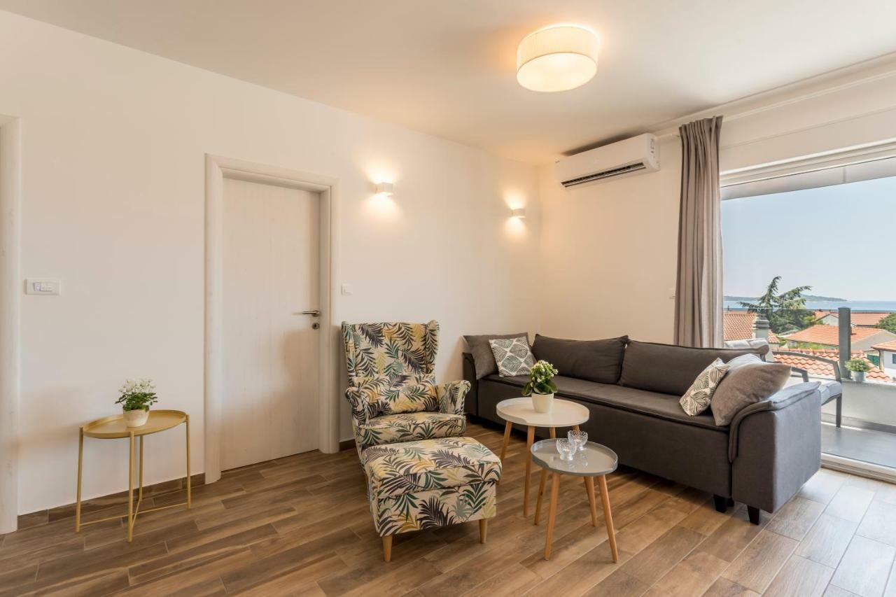 Luxury View Apartments Рогозница Экстерьер фото